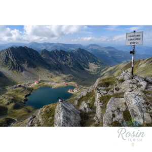 ⛰️ Drumeție la Vânătarea lui Buteanu – Munții Făgăraș 🌄